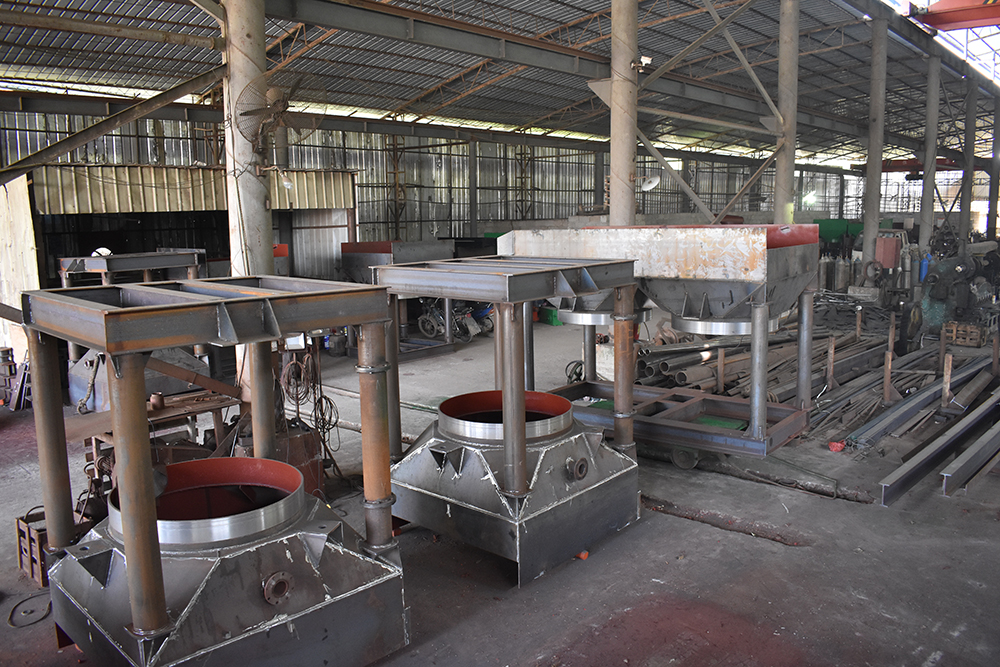 廠內(nèi)實拍-建安礦山選礦機(jī)械